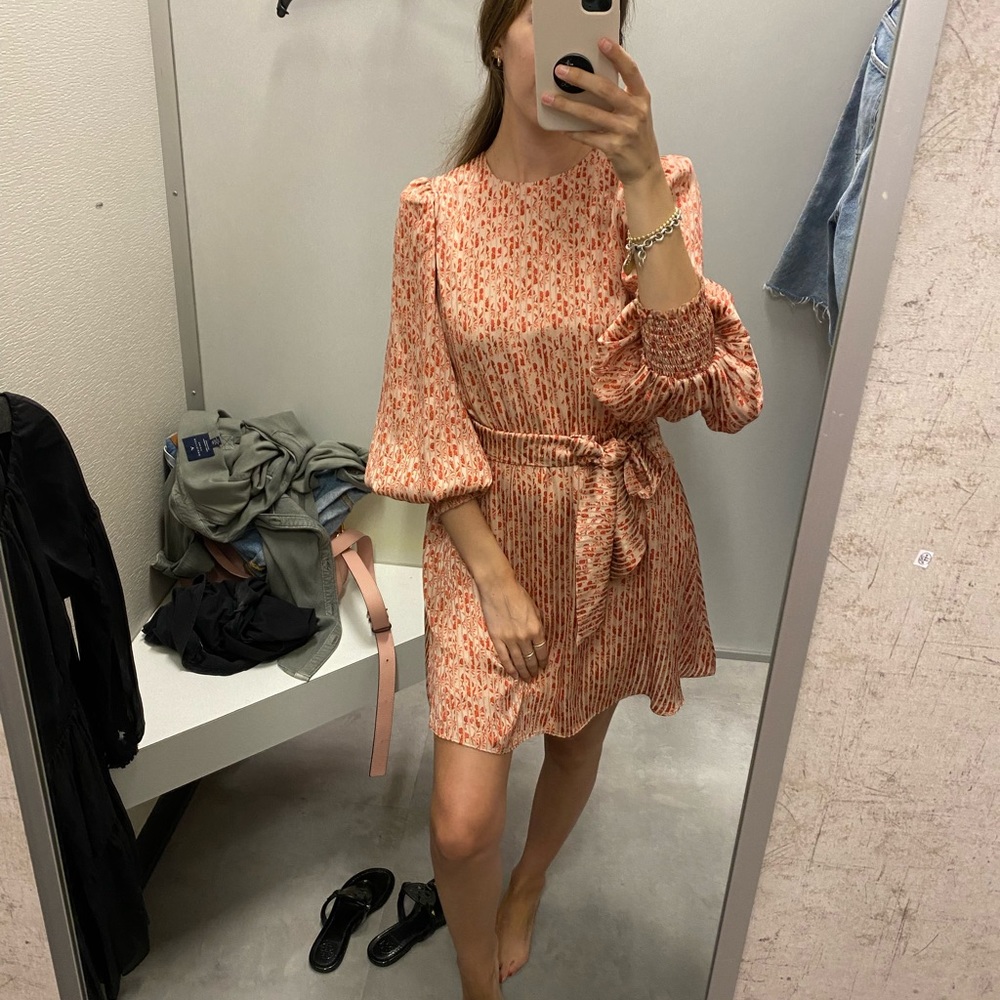 Alice and Olivia mollie floral satin dress - Picture 3 of 15